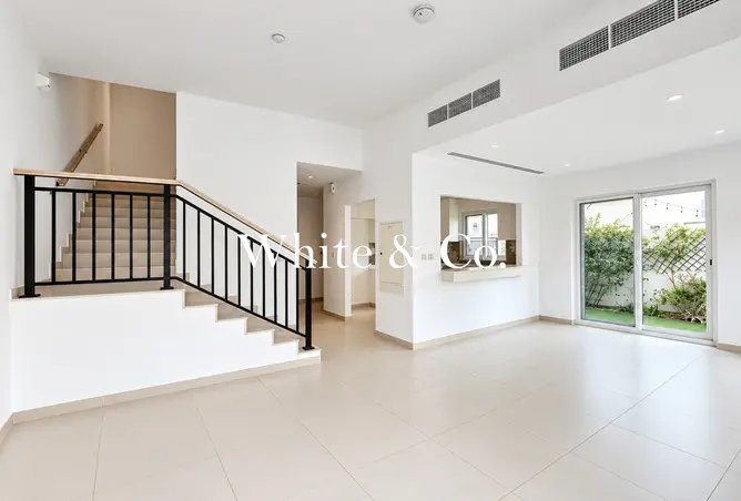 163231304 - Property Image 3