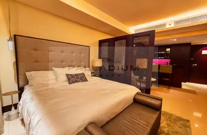 شقة - 1 حمام للايجار في فندق برج ليك - العنوان داون تاون - وسط مدينة دبي - دبي