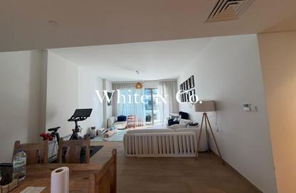 Apartment - 2 Bedrooms - 2 Bathrooms for sale in La Rive Building 4 - La Rive - Port de La Mer - La Mer - Jumeirah - Dubai Apartment - 2 Bedrooms - 2 Bathrooms for sale in La Rive Building 4 - La Rive - Port de La Mer - La Mer - Jumeirah - Dubai