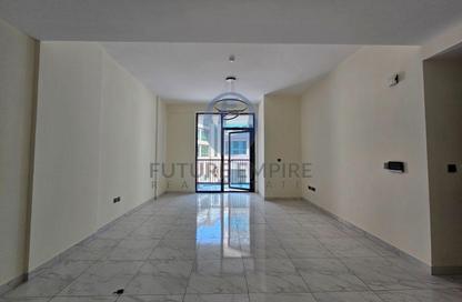 Apartment - 3 Bedrooms - 4 Bathrooms for rent in Amna House - Al Garhoud - Dubai