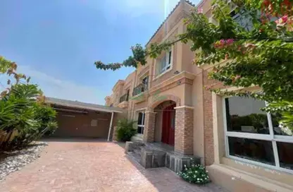 Villa - 5 Bedrooms - 5 Bathrooms for rent in Jumeirah 2 Villas - Jumeirah 2 - Jumeirah - Dubai