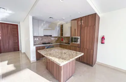 Apartment - 2 Bedrooms - 2 Bathrooms for rent in Imperial Avenue - Downtown Dubai - Dubai