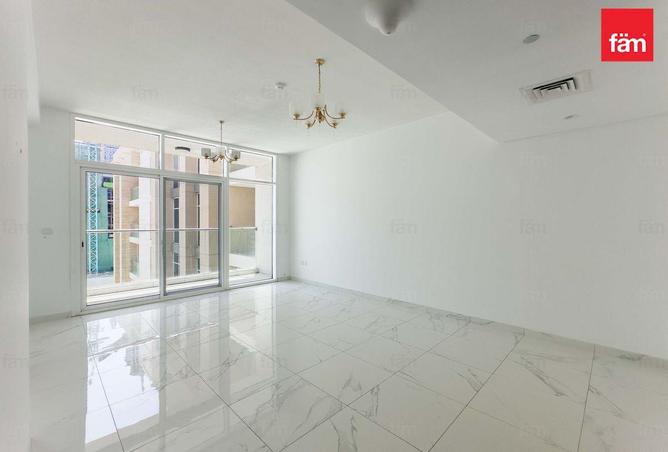 67819901 - Property Main Image