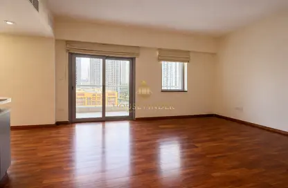 Apartment - Studio - 1 Bathroom for rent in East Heights 4 - Business Bay - Dubai