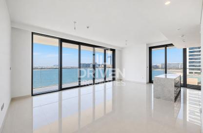 Apartment - 3 - 4 for rent in Beach Isle Tower 1 - Beach Isle - Emaar Beachfront - Dubai Harbour - Dubai Apartment - 3 - 4 for rent in Beach Isle Tower 1 - Beach Isle - Emaar Beachfront - Dubai Harbour - Dubai