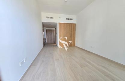 Apartment - Studio - 1 for rent in Azizi Riviera Beachfront Tower C - Azizi Riviera Beachfront - Azizi Riviera - Meydan One - Meydan - Dubai
