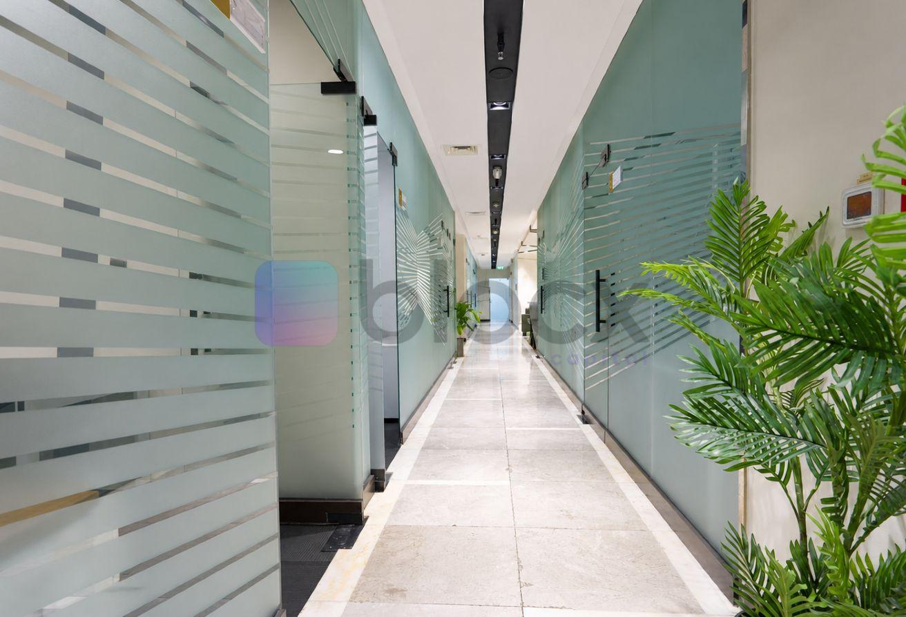 NEAR METRO STATION | ALL INCLUSIVE | FURNISHED - Image 17
