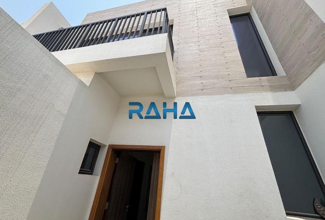 117696031 - Property Image 2
