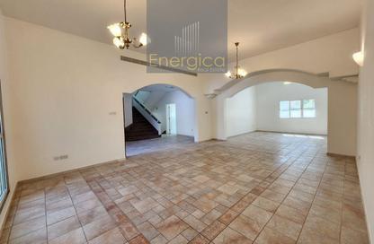 Villa - 4 Bedrooms - 4 Bathrooms for rent in Umm Suqeim 1 - Umm Suqeim - Dubai