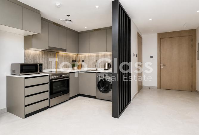 Fully Furnished | Modern | Well Designed photo 3