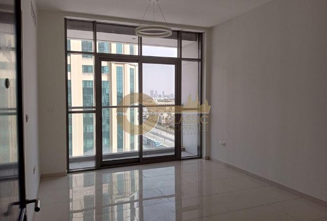 TOP FLOOR | STUNNING VIEWS |INVESTMENT OPPORTUNITY