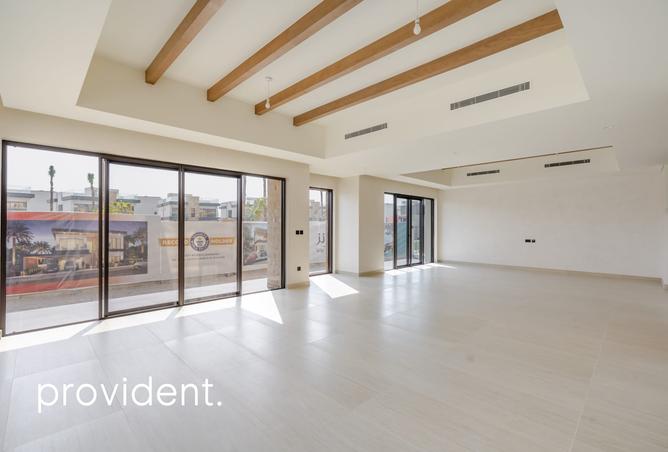 142855107 - Property Image 2