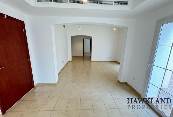 60128451 - Property Image 3