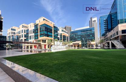 Retail - Studio for rent in Bay Square Building 9 - Bay Square - Business Bay - Dubai