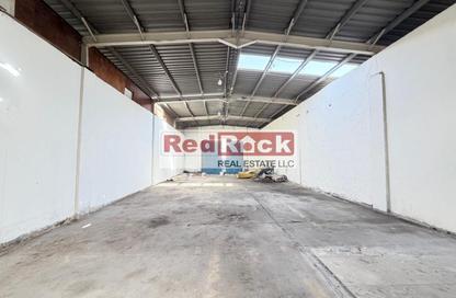 Warehouse - Studio for rent in Industrial Area 3 - Sharjah Industrial Area - Sharjah