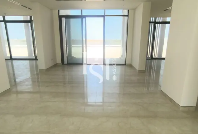 156920621 - Property Image 3