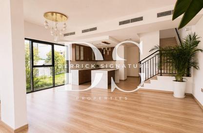 Villa - 4 - 5 for rent in Rochester - The Park Villas - Damac Hills - Dubai Villa - 4 - 5 for rent in Rochester - The Park Villas - Damac Hills - Dubai