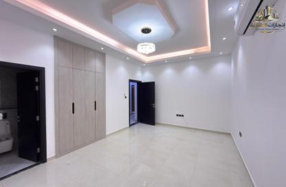 Villa - 5 Bedrooms - 7 Bathrooms for rent in Al Helio 2 - Al Helio - Ajman