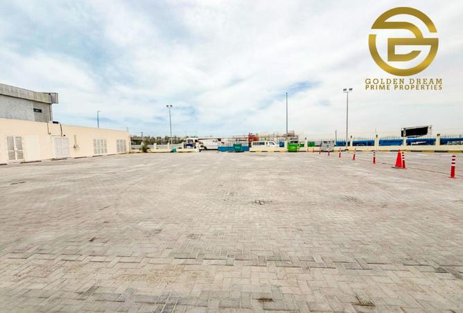 70281300 - صورة العقار 3