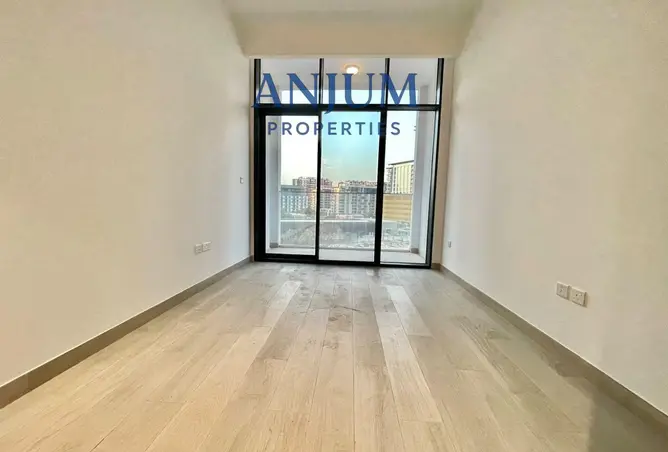 156941143 - Property Image 2