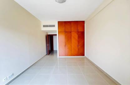Apartment - 1 - 1 for rent in Golden Sands 9 - Al Mankhool - Bur Dubai - Dubai