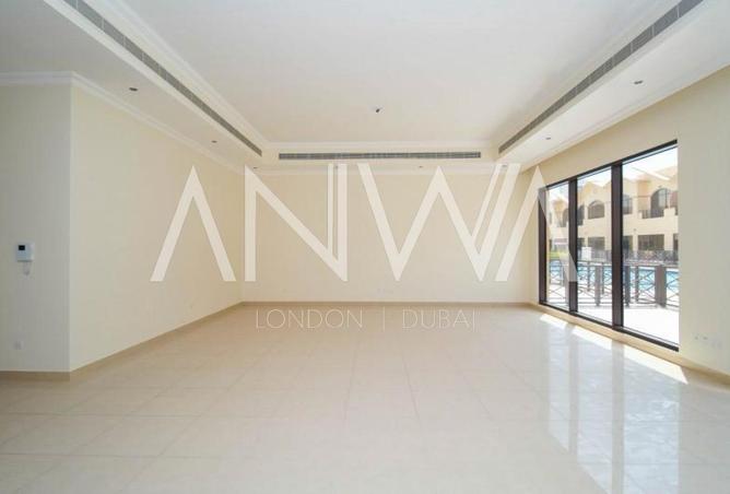 98255994 - Property Image 3