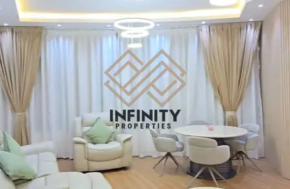 شقة - 2 غرف نوم - 3 حمامات للبيع في أورينت تاور 1 - أورينت تاور - البستان - عجمان