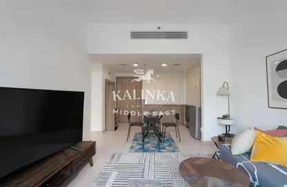 شقة - غرفة نوم - 1 حمام للايجار في شقق يونا - تاون سكوير - دبي شقة - غرفة نوم - 1 حمام للايجار في شقق يونا - تاون سكوير - دبي