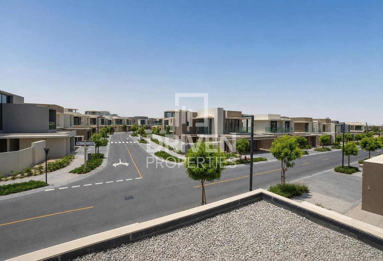 Single Row | Flexible Cheques | Prime Location photo 27