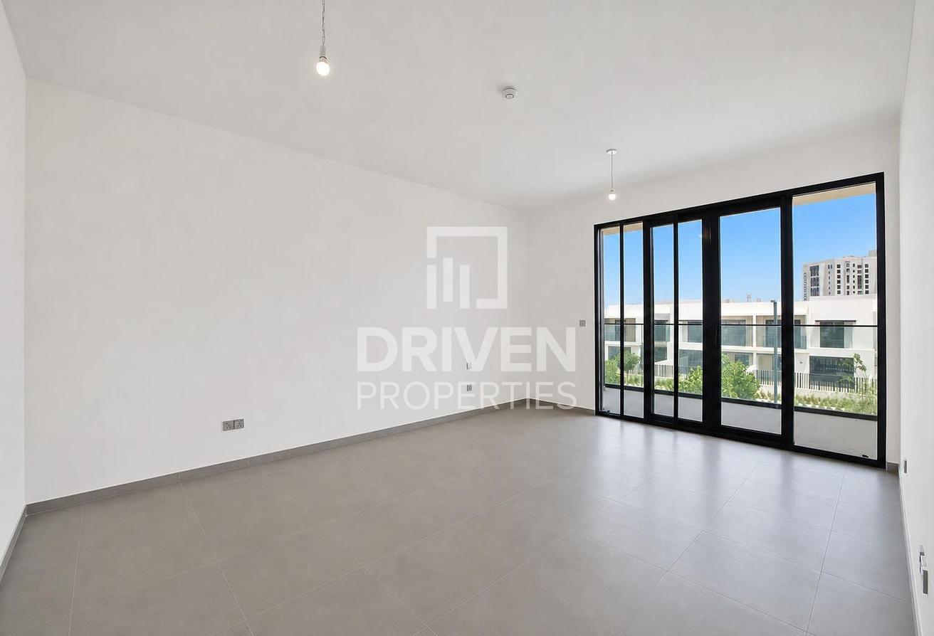 Single Row | Flexible Cheques | Prime Location photo 10