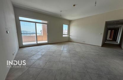 Apartment - 3 Bedrooms - 4 Bathrooms for sale in Abbey Crescent 2 - Abbey Crescent - Motor City - Dubai