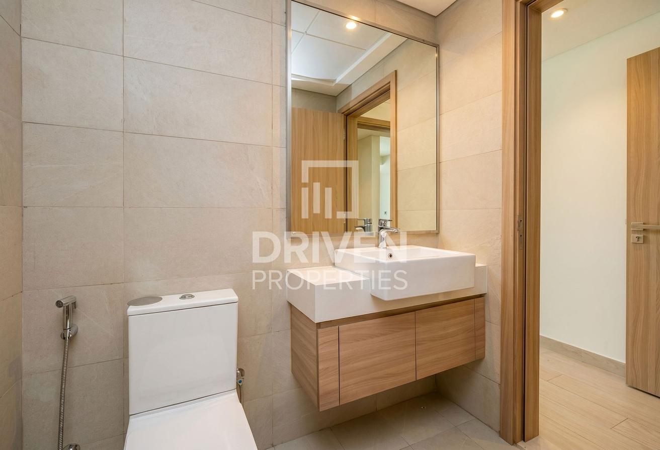 Below Market Price | Vacant | Specious Unit photo 9