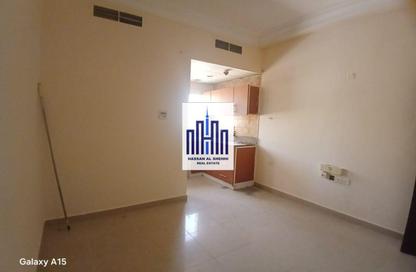 Apartment - Studio - 1 Bathroom for rent in Muwaileh - Sharjah Apartment - Studio - 1 Bathroom for rent in Muwaileh - Sharjah
