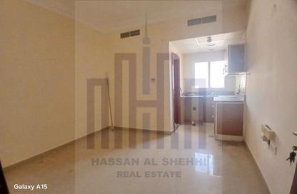 Apartment - Studio - 1 Bathroom for rent in Muwaileh - Sharjah Apartment - Studio - 1 Bathroom for rent in Muwaileh - Sharjah