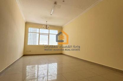 Apartment - 1 Bedroom - 2 Bathrooms for rent in Al Khan Lagoon Tower - Al Khan Lagoon - Al Khan - Sharjah