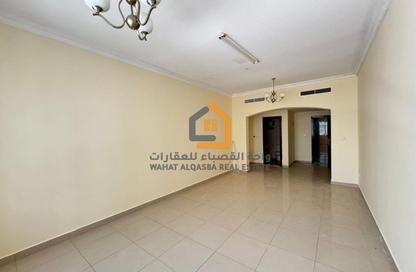 Apartment - 1 Bedroom - 2 Bathrooms for rent in Al Khan Lagoon Tower - Al Khan Lagoon - Al Khan - Sharjah