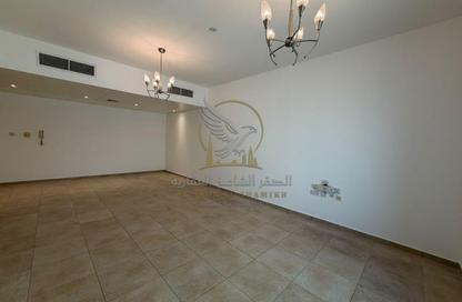 Apartment - 2 - 2 for rent in Al Majaz 2 - Al Majaz - Sharjah