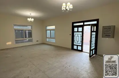 Villa - 4 Bedrooms - 6 Bathrooms for rent in Al Yasmeen 1 - Al Yasmeen - Ajman