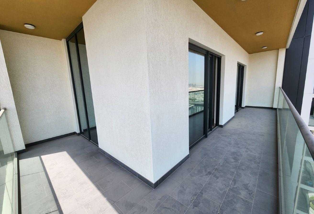 Brand new | Vacant | Furnished photo 5