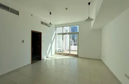 Apartment - 2 Bedrooms - 3 Bathrooms for rent in Cascades Tower - Dubai Marina - Dubai