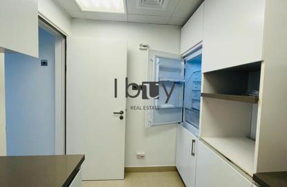 Apartment - 1 Bedroom - 1 Bathroom for rent in Etihad Tower 2 - Etihad Towers - Corniche Road - Abu Dhabi