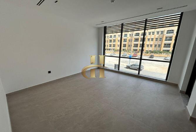 91810684 - Property Image 3