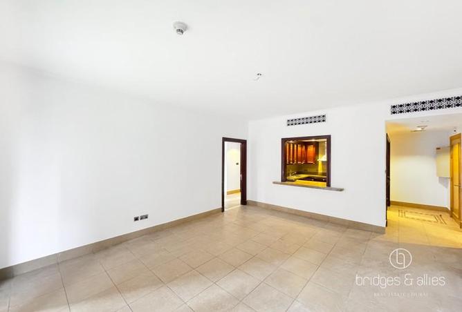 70274756 - Property Main Image