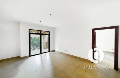 شقة - غرفة نوم - 2 حمامات للايجار في كمون 1 - كمون - دبي القديمة - وسط مدينة دبي - دبي شقة - غرفة نوم - 2 حمامات للايجار في كمون 1 - كمون - دبي القديمة - وسط مدينة دبي - دبي