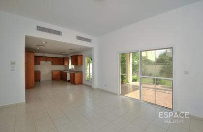Villa - 4 - 3 for rent in Meadows 1 - Meadows - Dubai