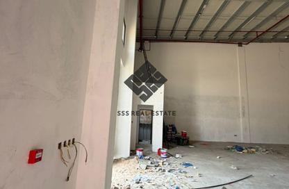 Warehouse - Studio - 1 Bathroom for rent in Umm Al Thuoob - Umm Al Quwain