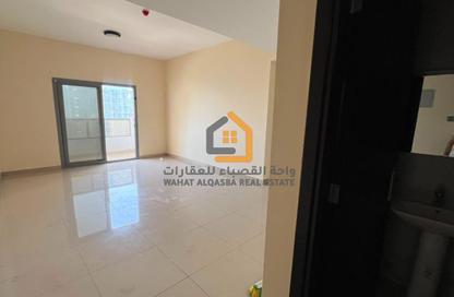 Apartment - 2 - 2 for rent in Al Majaz 3 - Al Majaz - Sharjah