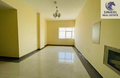 Apartment - 2 Bedrooms - 2 Bathrooms for rent in Dafan Al Nakheel - Ras Al Khaimah