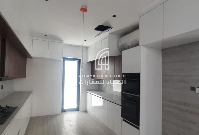 105953250 - Property Image 2
