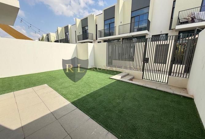 2OxNsWwrica - الصورة الرئيسية للعقار